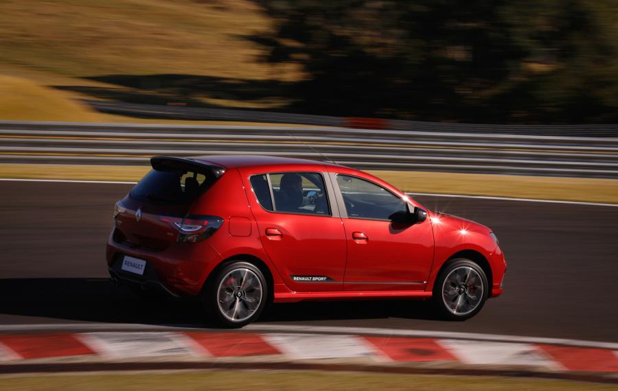  Renault Sandero R.S. 2019 года  (фото 22 из 49)